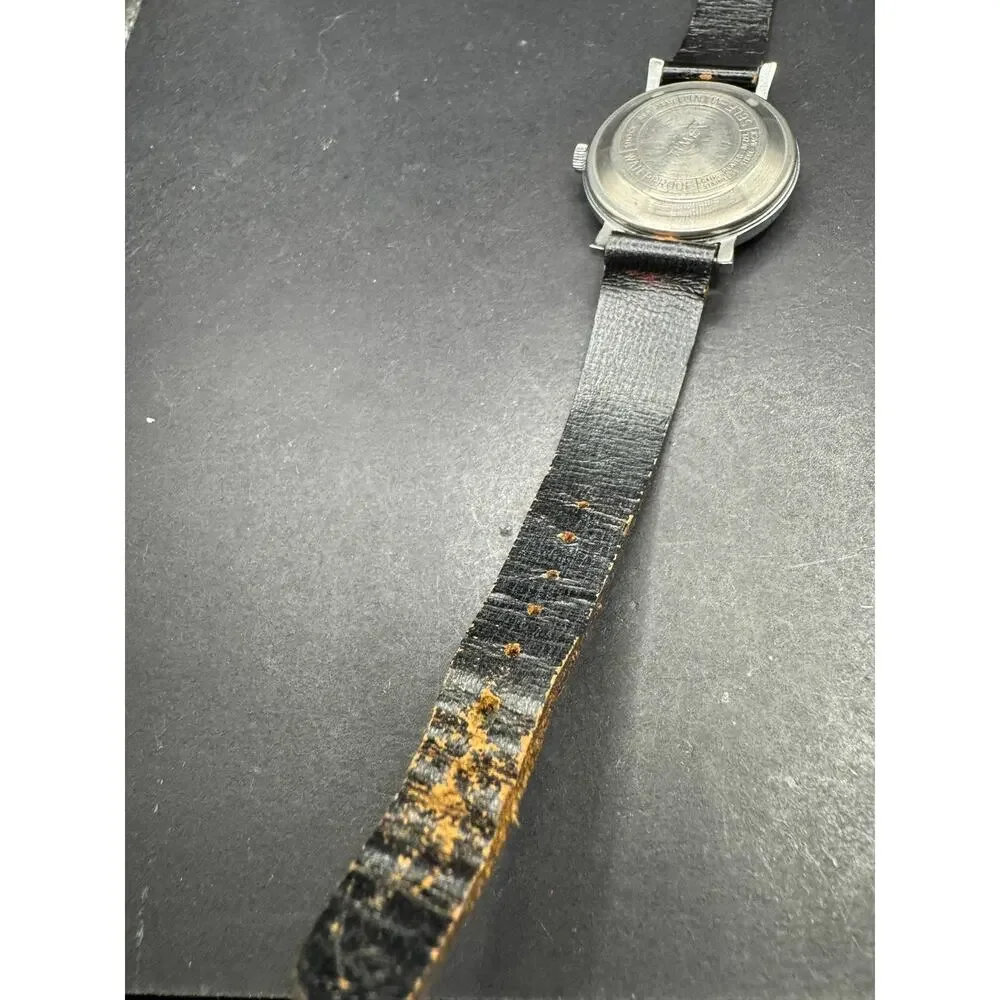 Vintage Timex Self-Wind Wristwatch Silver Tone Dial Black Leather Band Classic